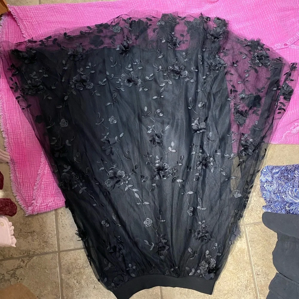 NWT‎ 3D skirt Joh. black tulle mesh layered Floral Embroidered midi L lined